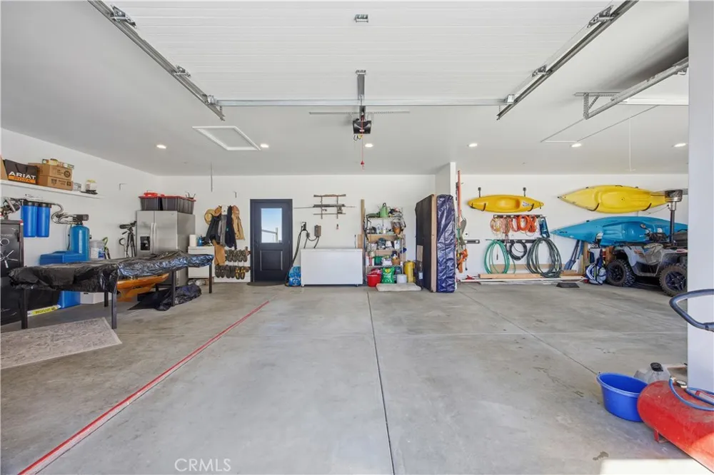 27300 Stirrup Way Tehachapi, CA 93561