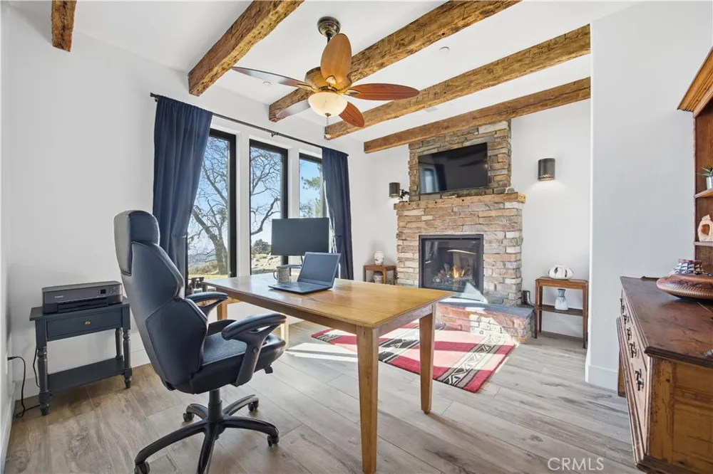 27300 Stirrup Way Tehachapi, CA 93561