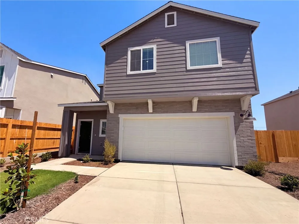 3267 Carambola Clovis, CA 93619