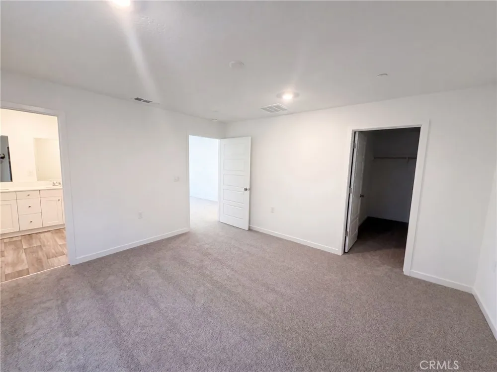 3267 Carambola Clovis, CA 93619
