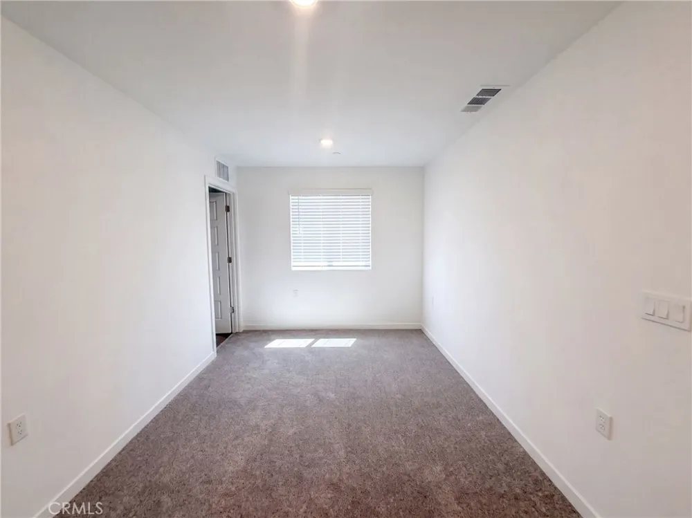 3267 Carambola Clovis, CA 93619