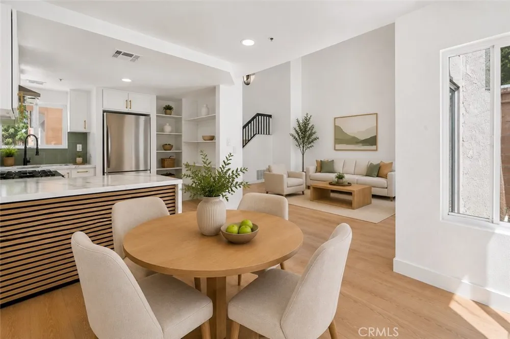 11821 Aurora Court Fontana, CA 92337