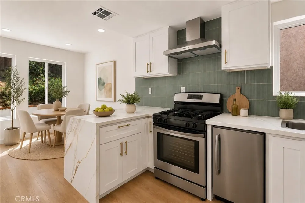 11821 Aurora Court Fontana, CA 92337