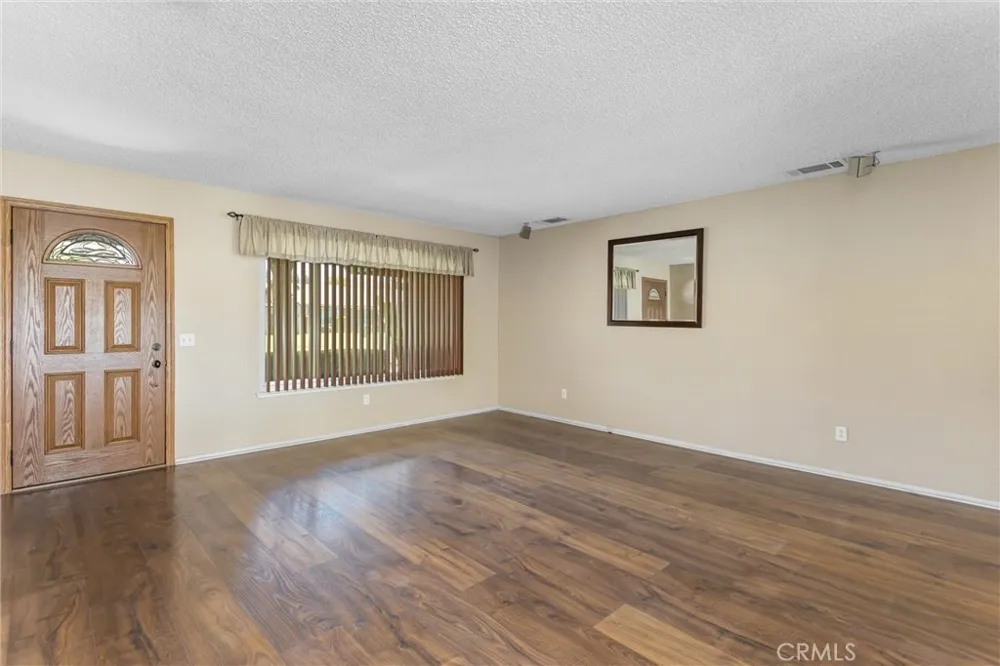 12836 Reed Grand Terrace, CA 92313