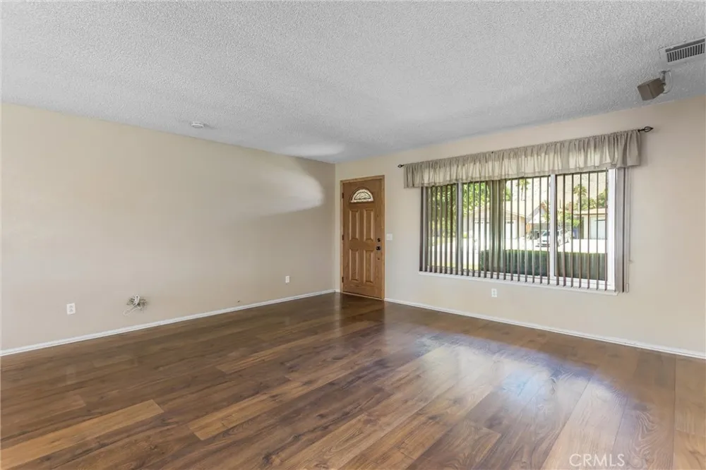 12836 Reed Grand Terrace, CA 92313