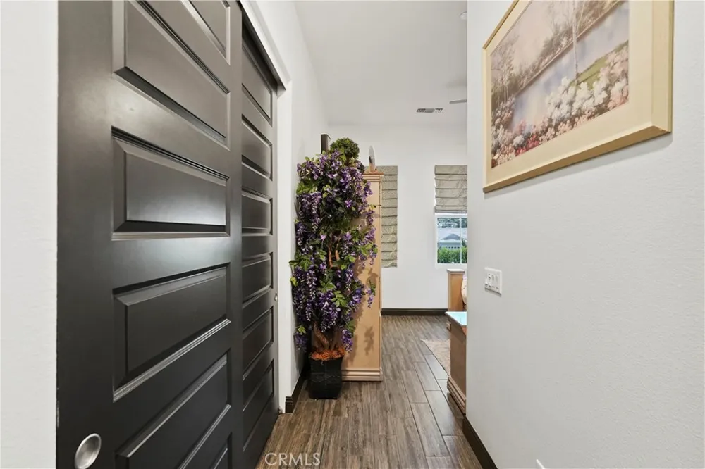 16282 Ginger Creek Riverside, CA 92504