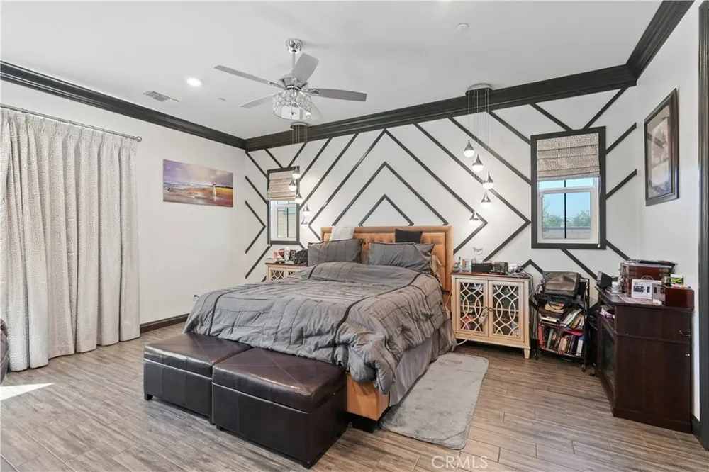 16282 Ginger Creek Riverside, CA 92504