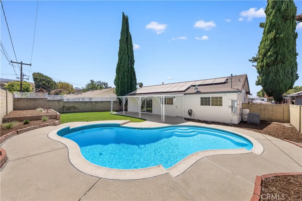 1020 Whitcomb Simi Valley, CA 93065