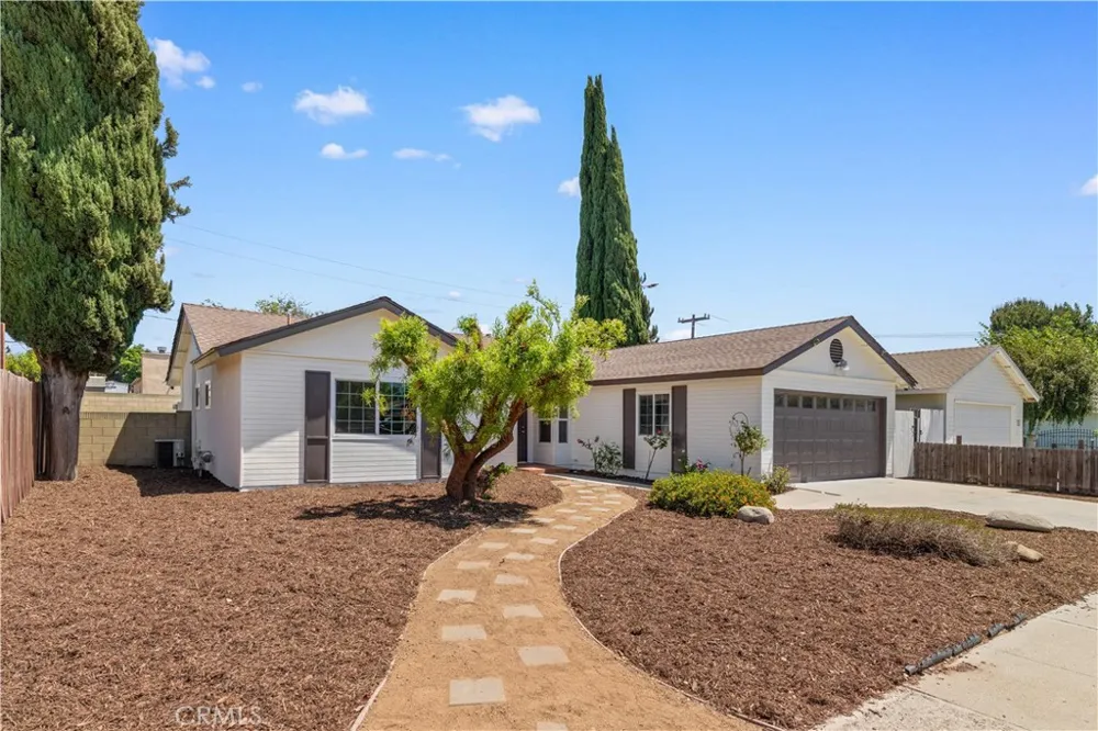 1020 Whitcomb Simi Valley, CA 93065