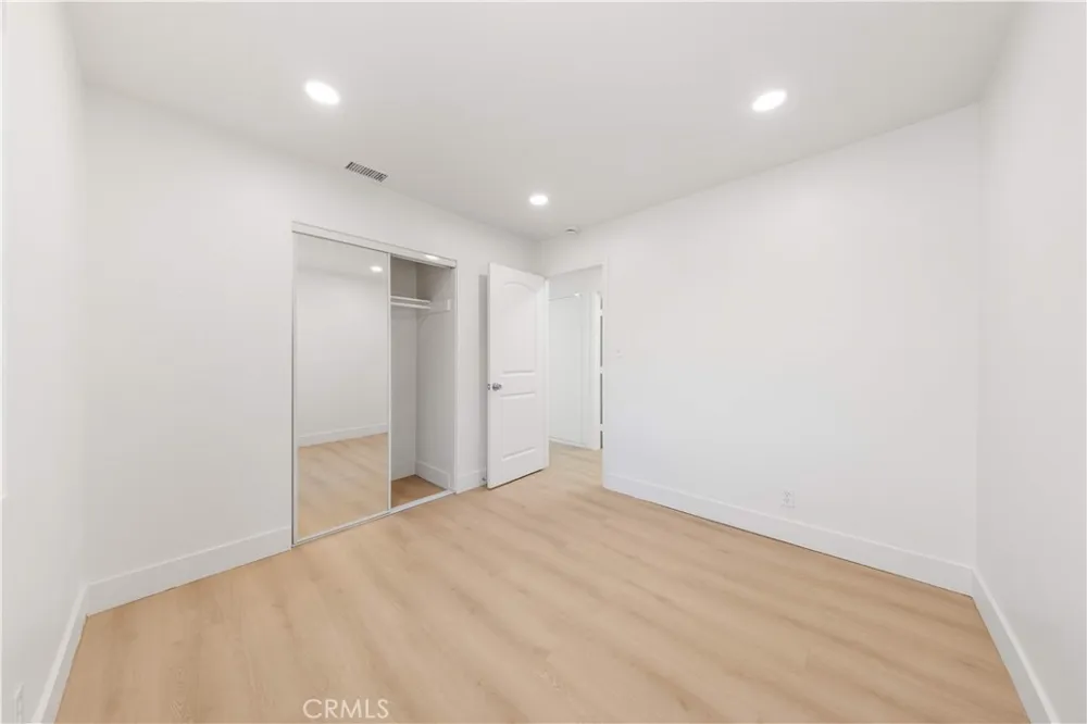 1020 Whitcomb Simi Valley, CA 93065