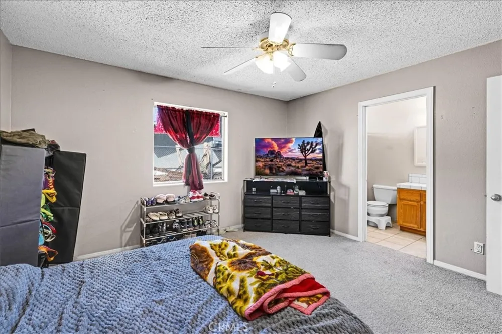 5982 Morongo Road 29 Palms, CA 92277