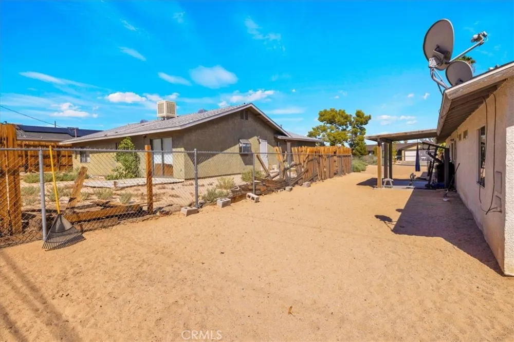 5982 Morongo Road 29 Palms, CA 92277
