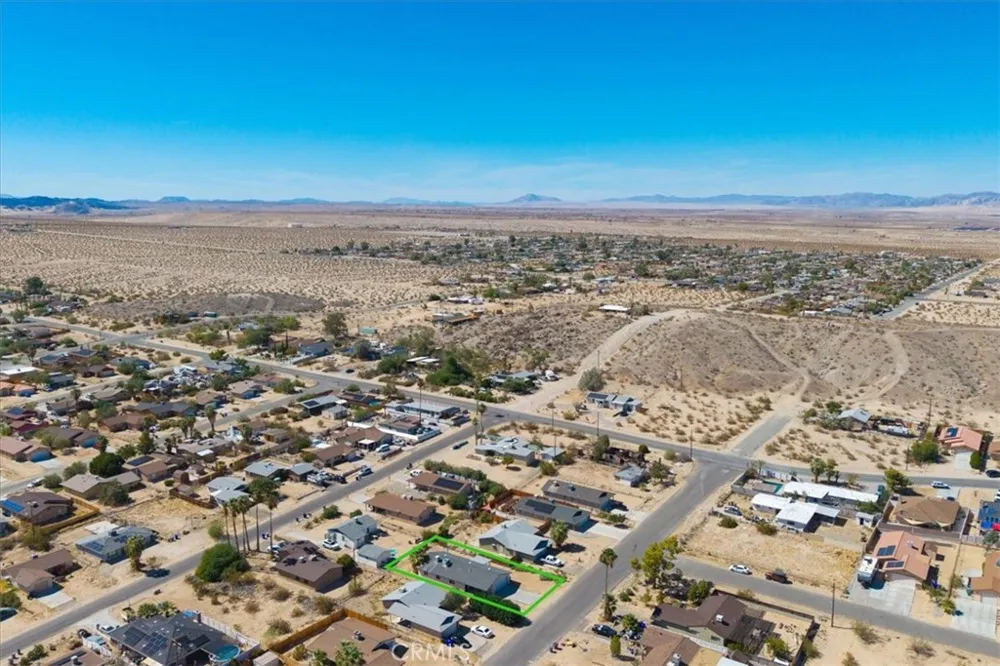 5982 Morongo Road 29 Palms, CA 92277