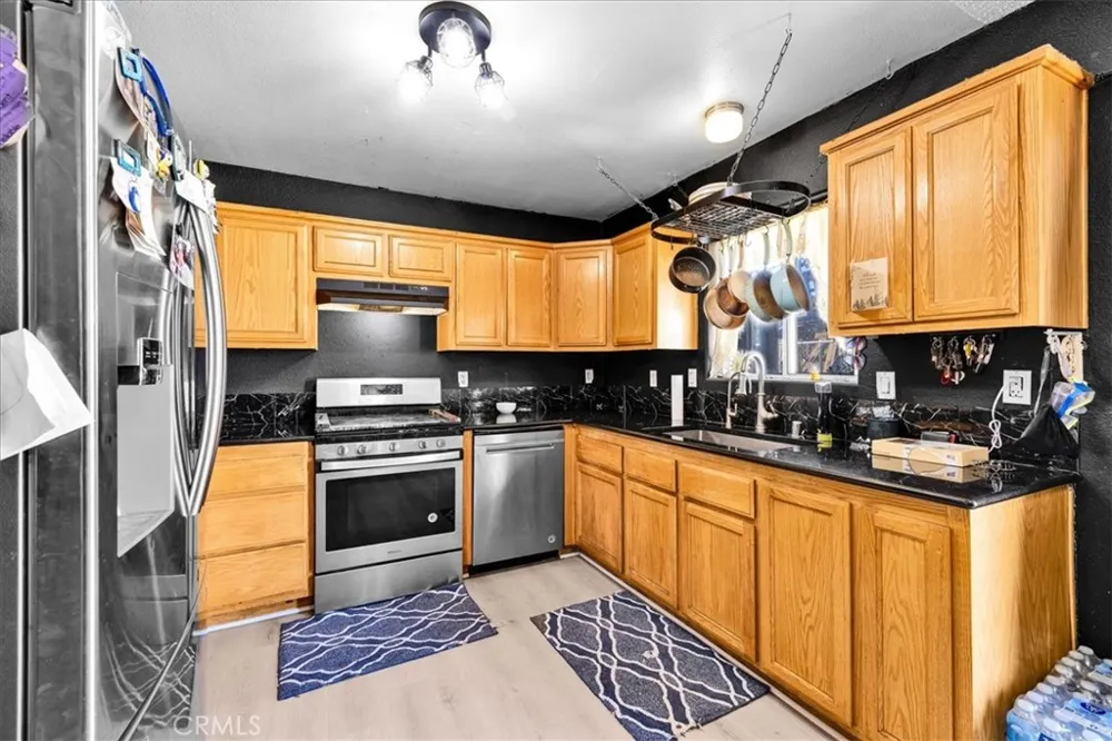 5982 Morongo Road 29 Palms, CA 92277
