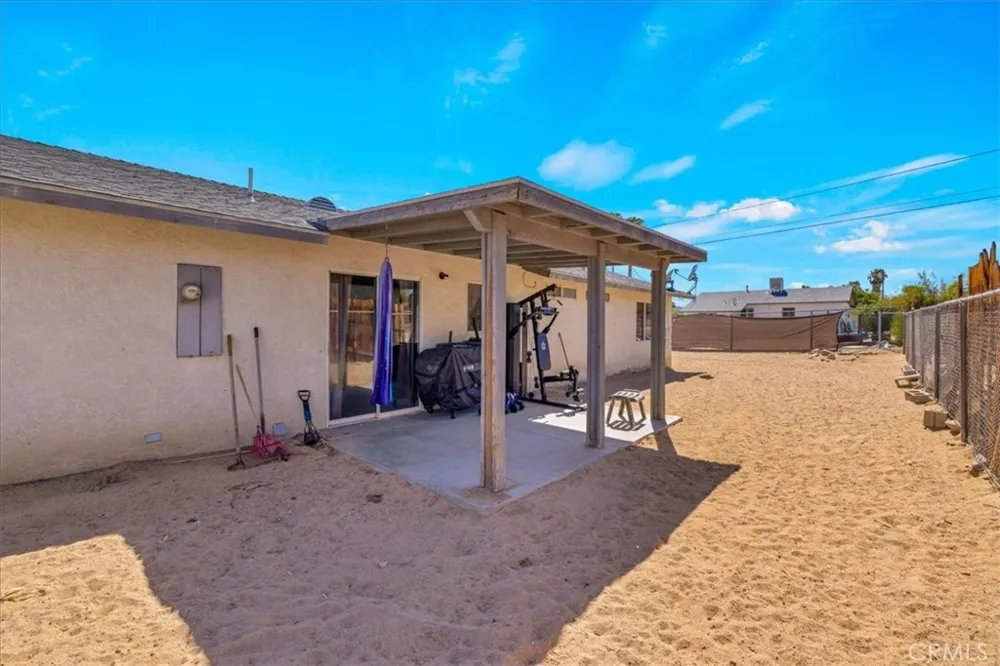 5982 Morongo Road 29 Palms, CA 92277