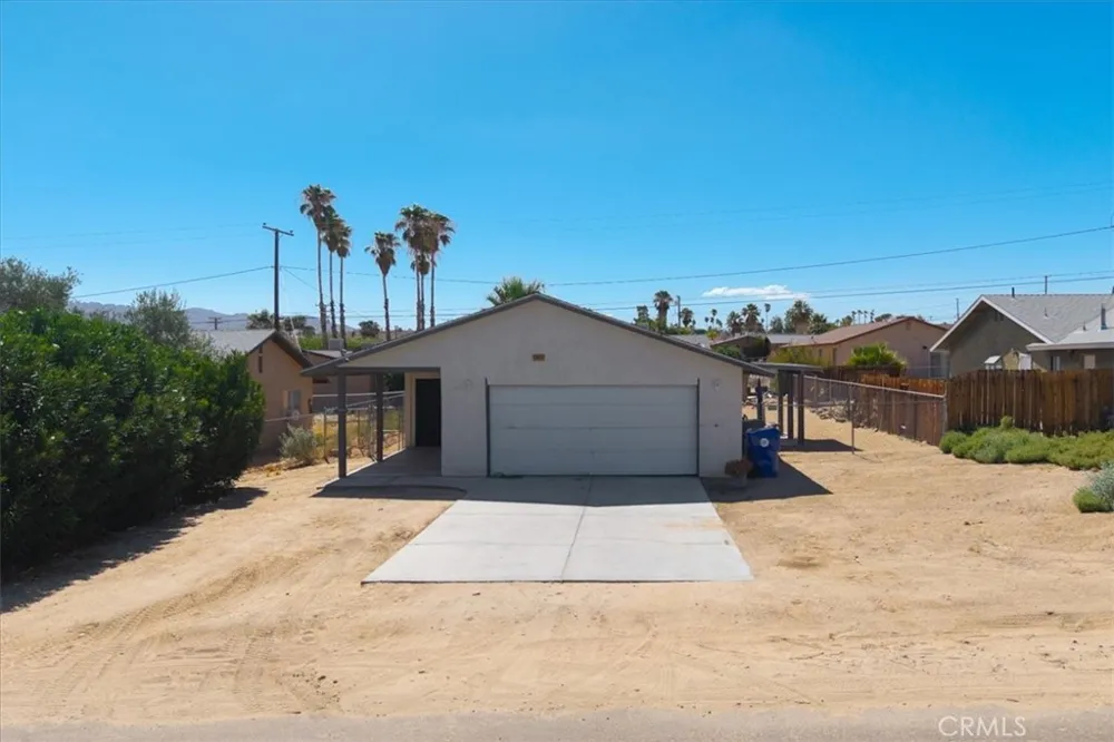 5982 Morongo Road 29 Palms, CA 92277