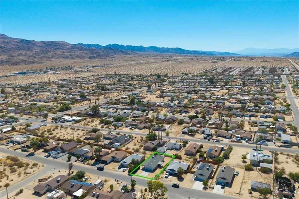 5982 Morongo Road 29 Palms, CA 92277
