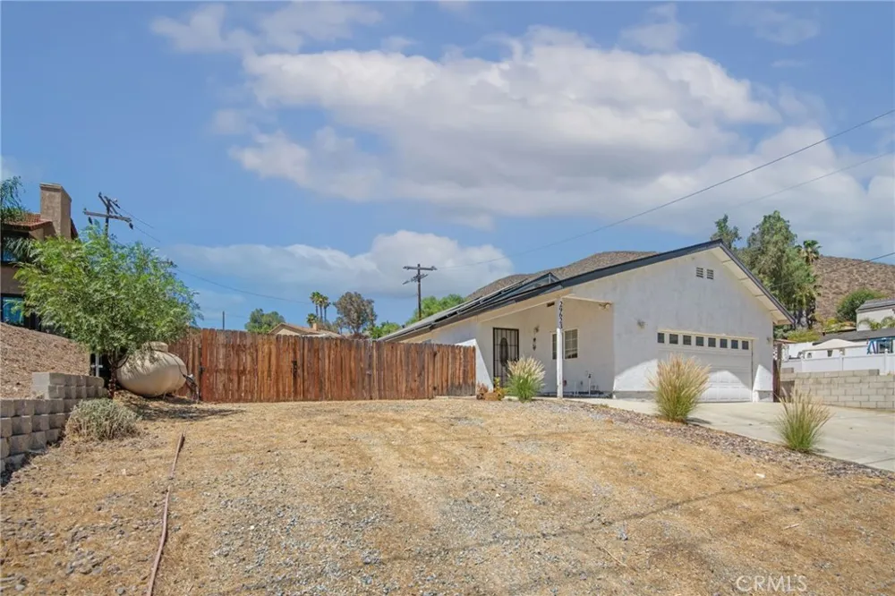 29623 Ash Dale Canyon Lake, CA 92587