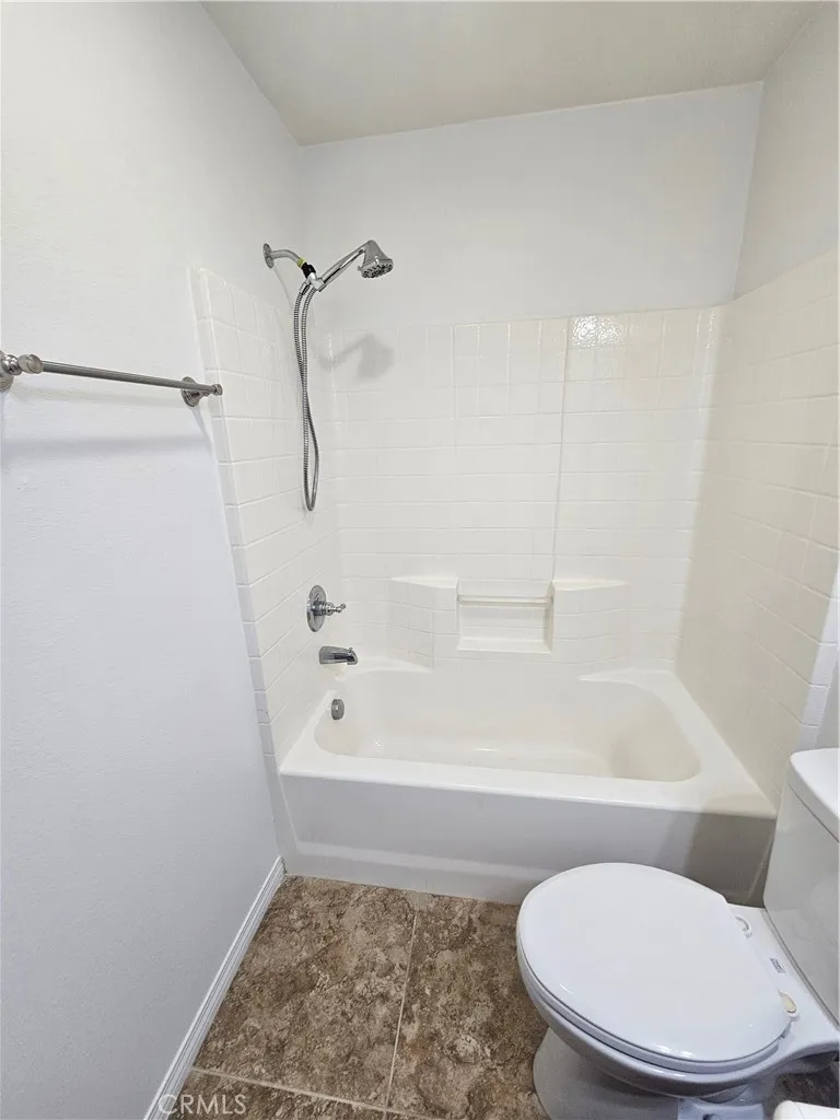 21672 Front Wildomar, CA 92595