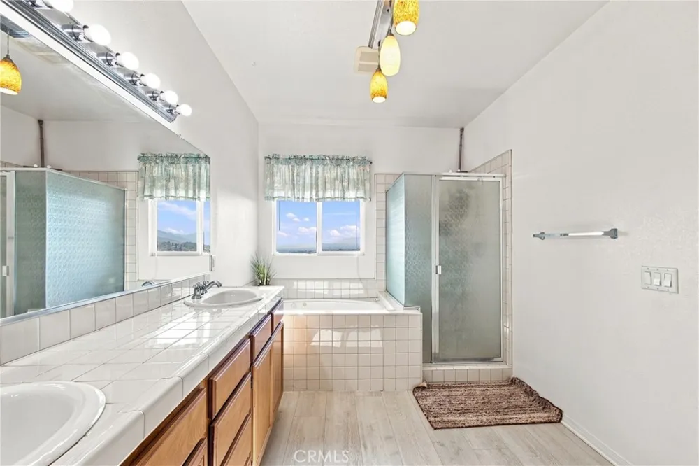 7480 Tioga Highland, CA 92346