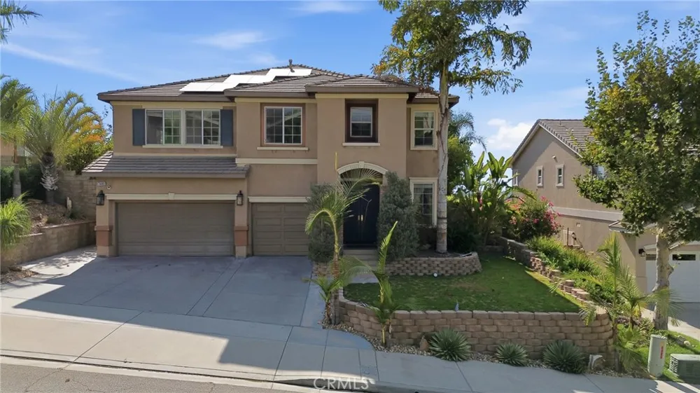 7480 Tioga Highland, CA 92346