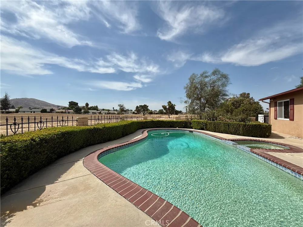 26601 Amhurst Court Menifee, CA 92586