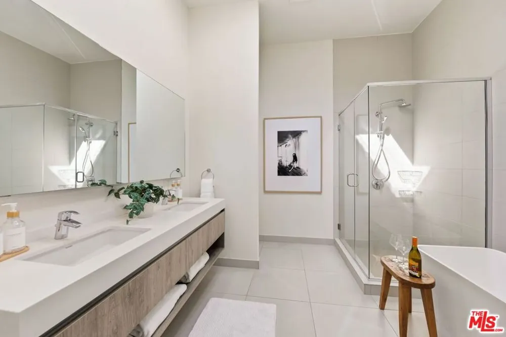 6489 Cavalleri Rd #305 Malibu, CA 90265