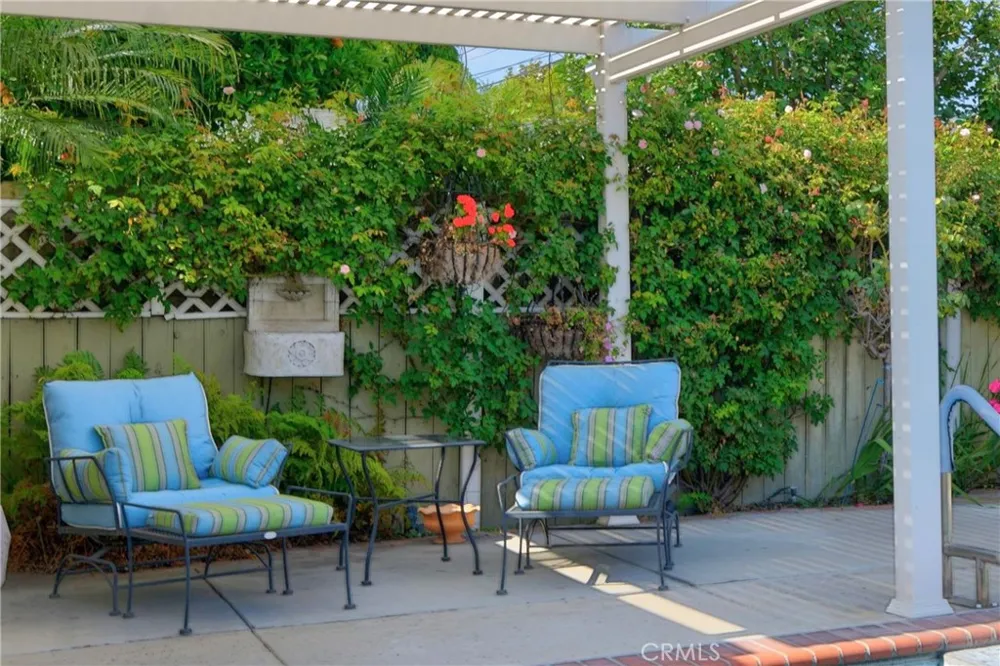 1426 Buena Vista Burbank, CA 91505