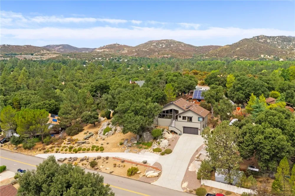 7660 Calle Del Bosque Pine Valley, CA 91962