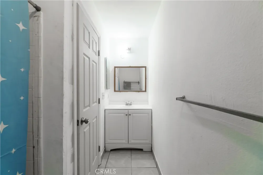 3802 Kenmore Baldwin Park, CA 91706