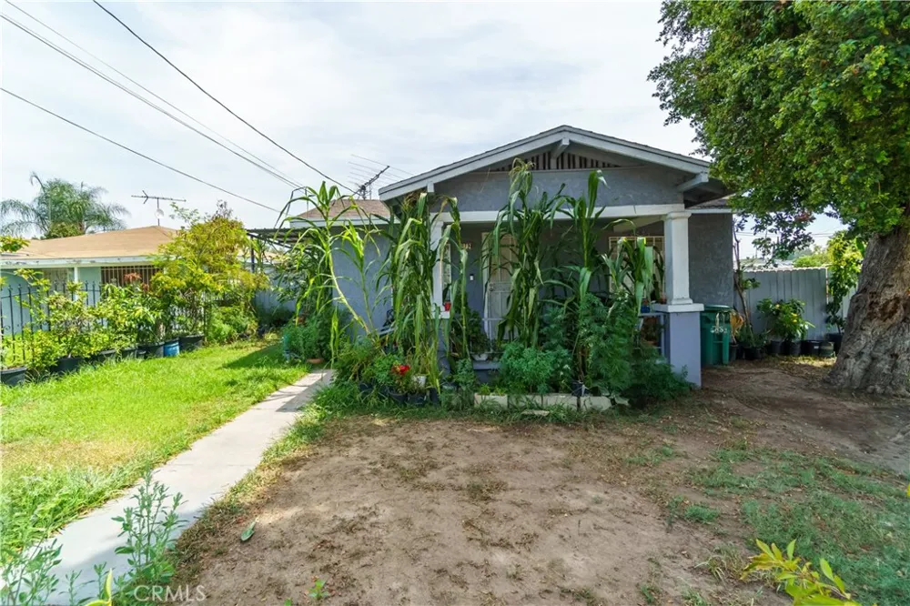 3802 Kenmore Baldwin Park, CA 91706