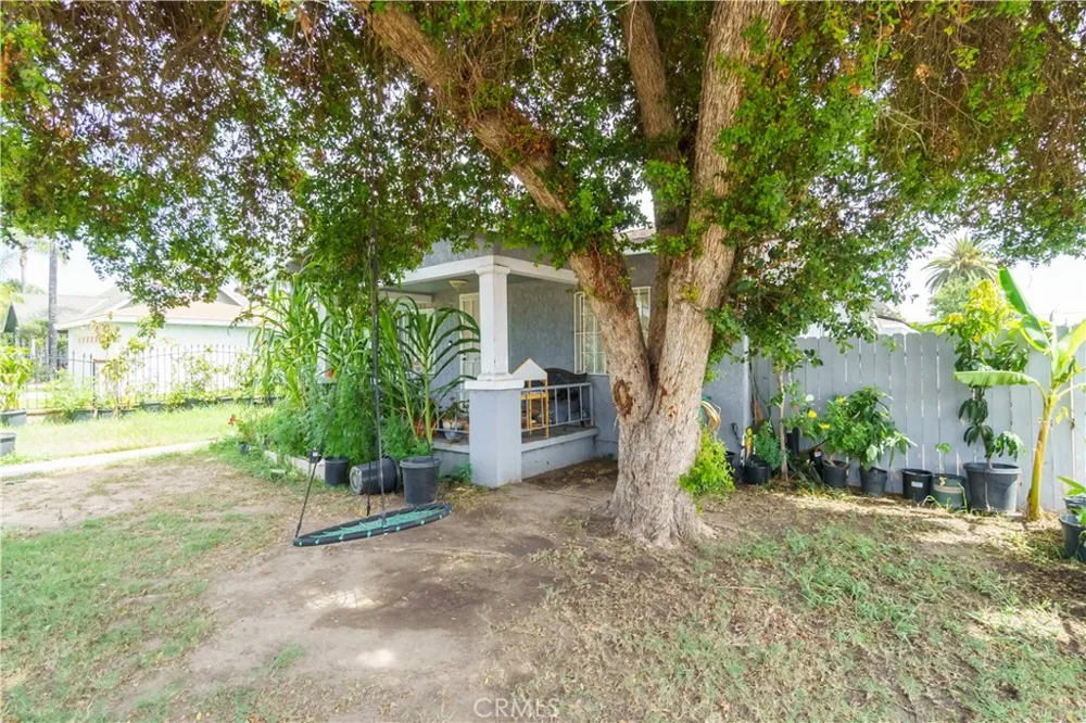 3802 Kenmore Baldwin Park, CA 91706