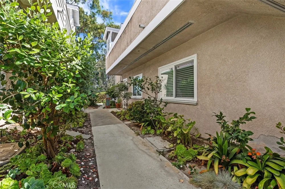 24091 Vista Corona Dana Point, CA 92629