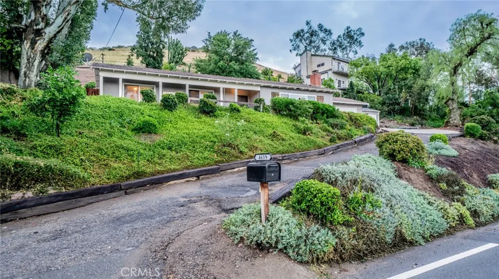 4659 Crestview Norco, CA 92860