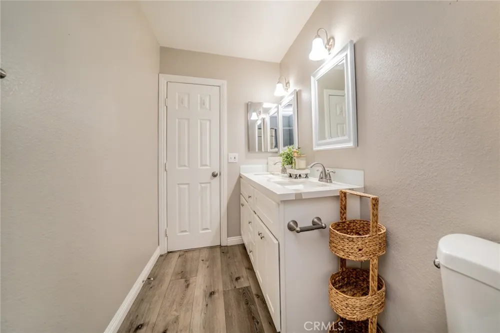 4659 Crestview Norco, CA 92860