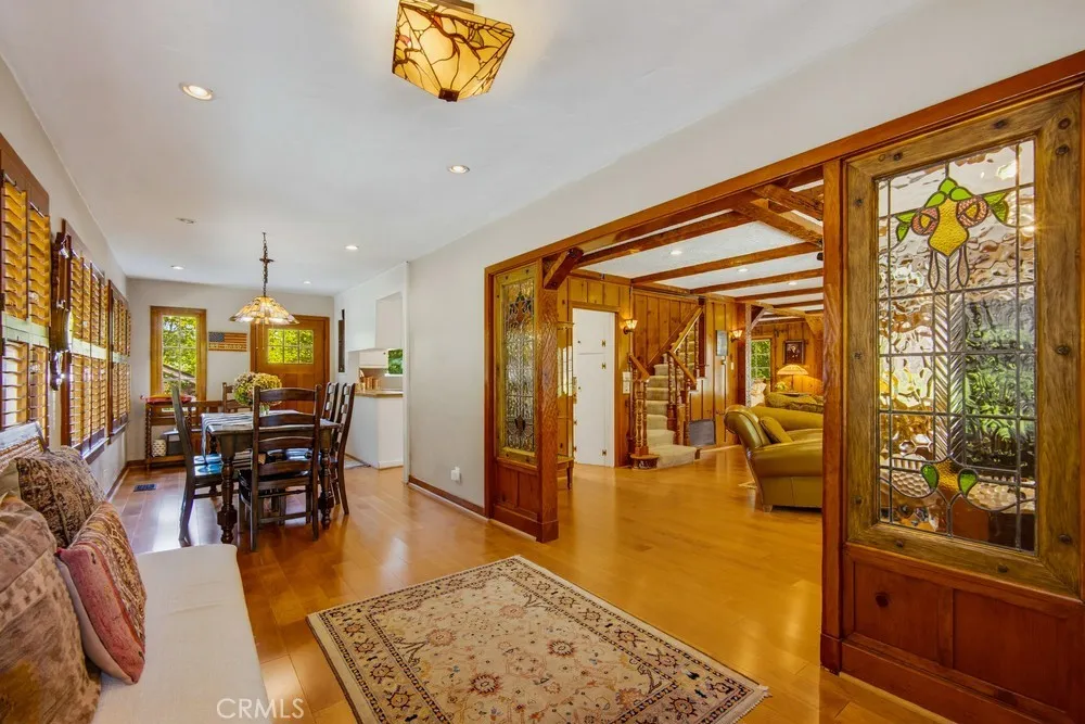 28 Bear Drive Mt Baldy, CA 91759