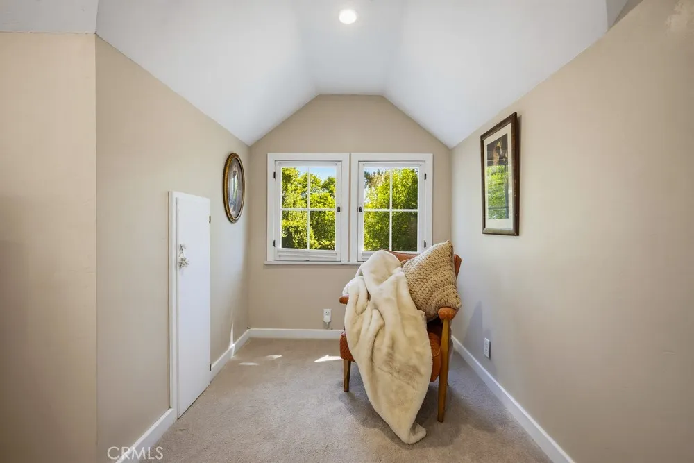 28 Bear Drive Mt Baldy, CA 91759