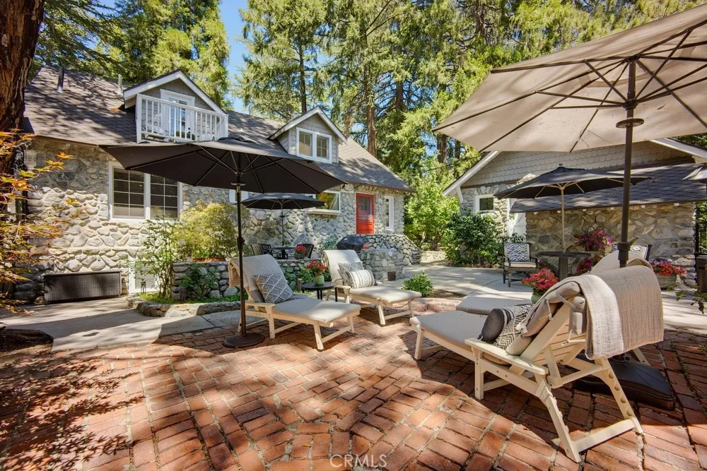 28 Bear Drive Mt Baldy, CA 91759