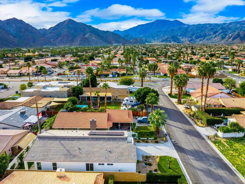 51630 Avenida Villa La Quinta, CA 92253