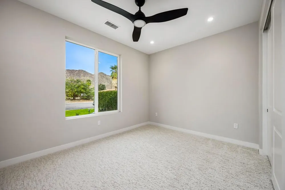 51630 Avenida Villa La Quinta, CA 92253