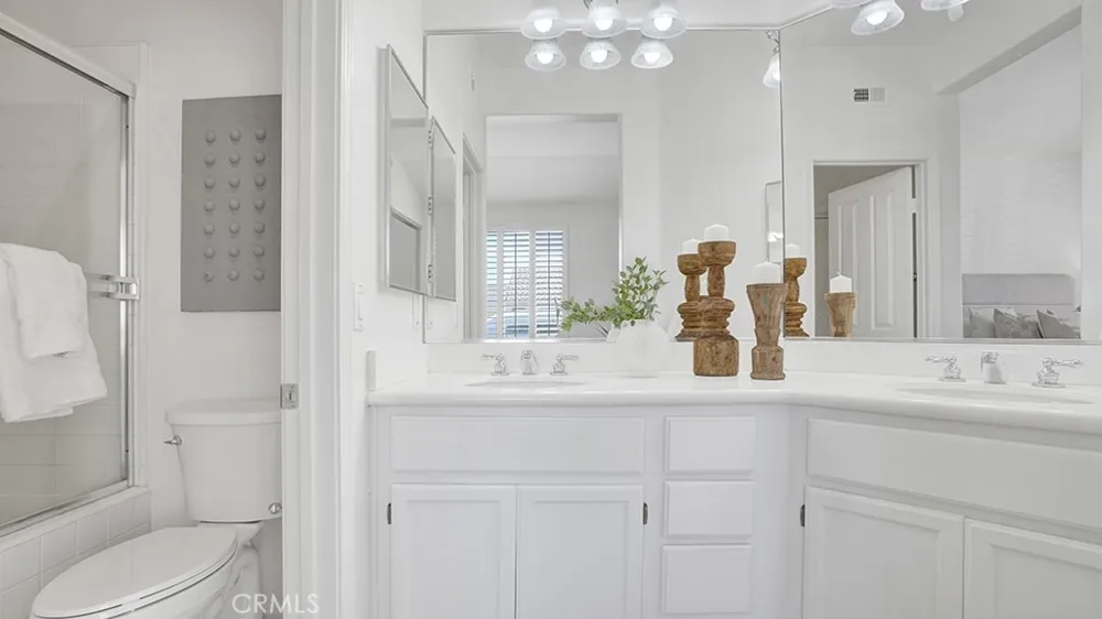 13396 Hearst Court Tustin, CA 92782