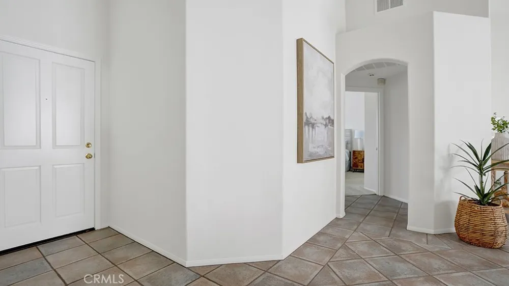 13396 Hearst Court Tustin, CA 92782