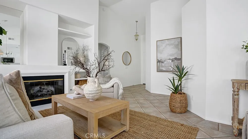 13396 Hearst Court Tustin, CA 92782