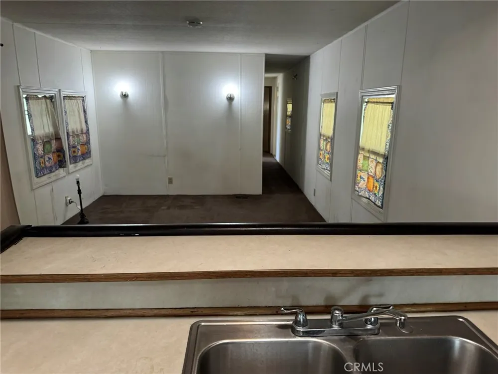 16437 Pinyon Lake Elsinore, CA 92530