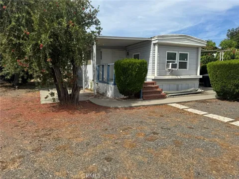 16437 Pinyon