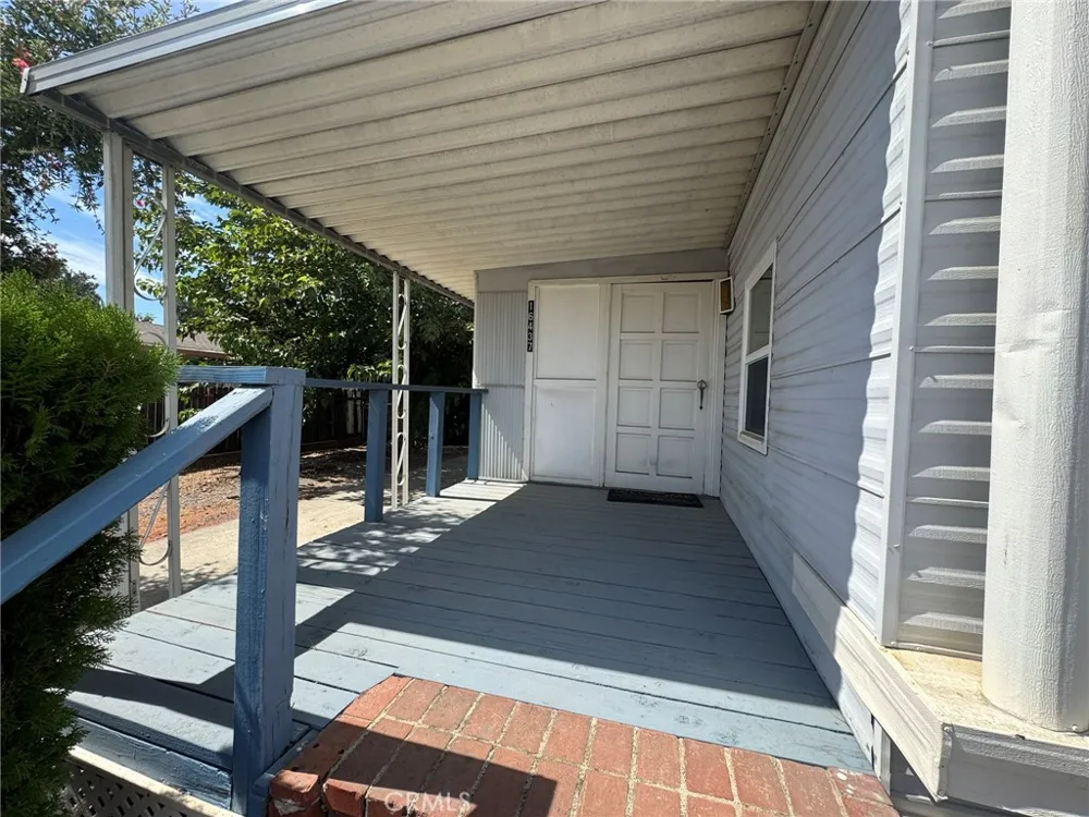16437 Pinyon Lake Elsinore, CA 92530