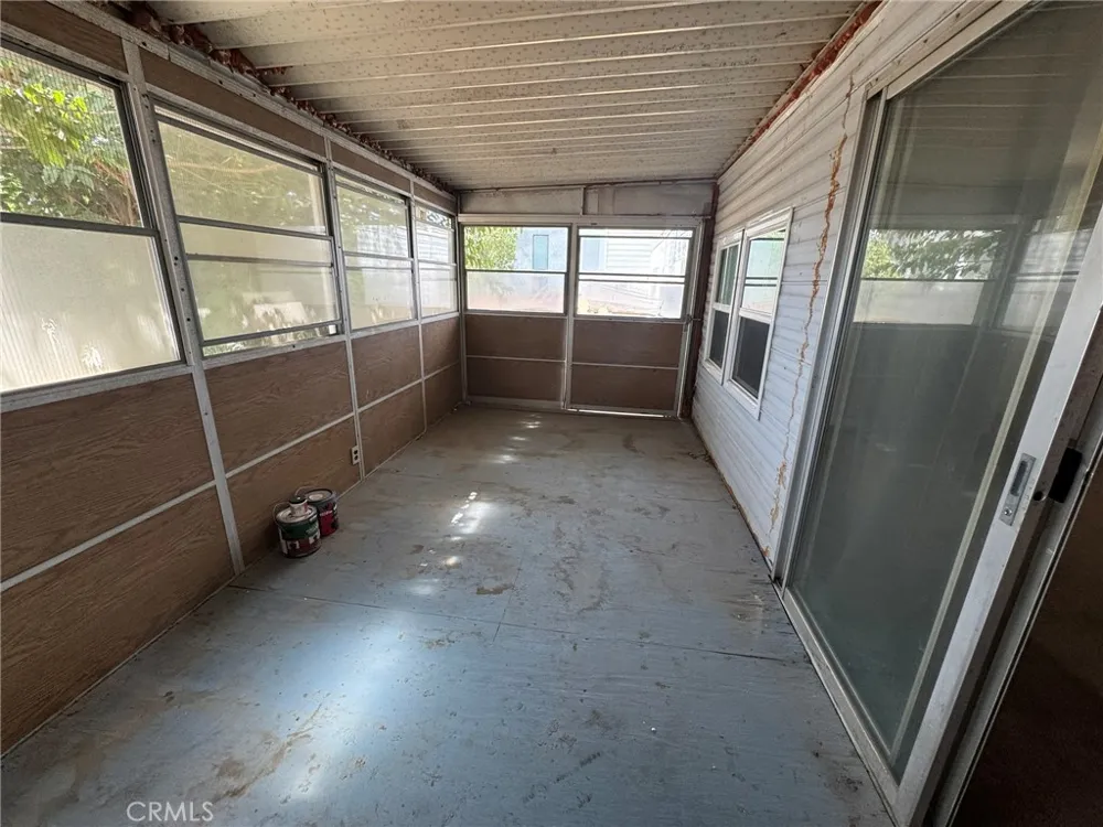 16437 Pinyon Lake Elsinore, CA 92530