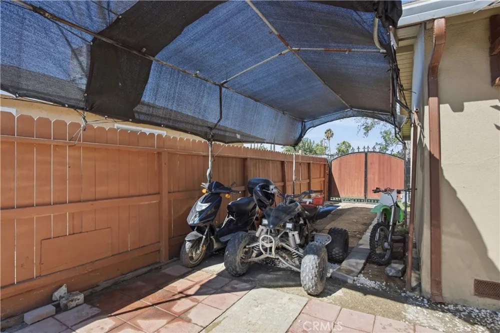 354 Santa Inez Los Banos, CA 93635