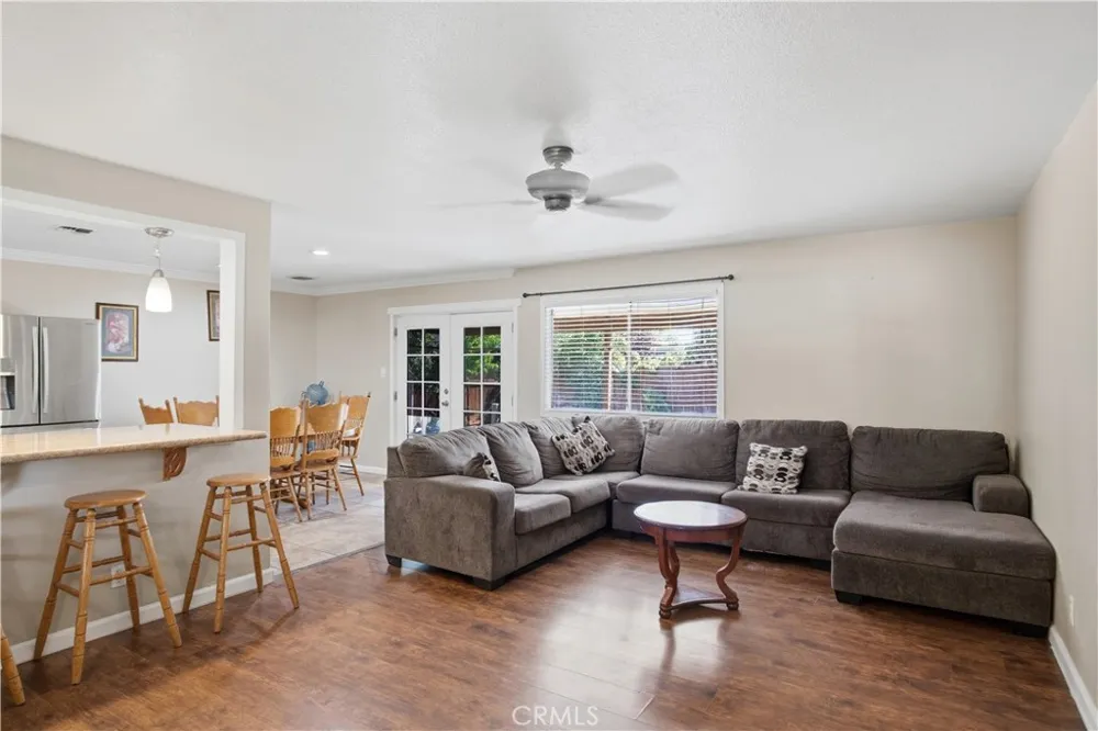 354 Santa Inez Los Banos, CA 93635