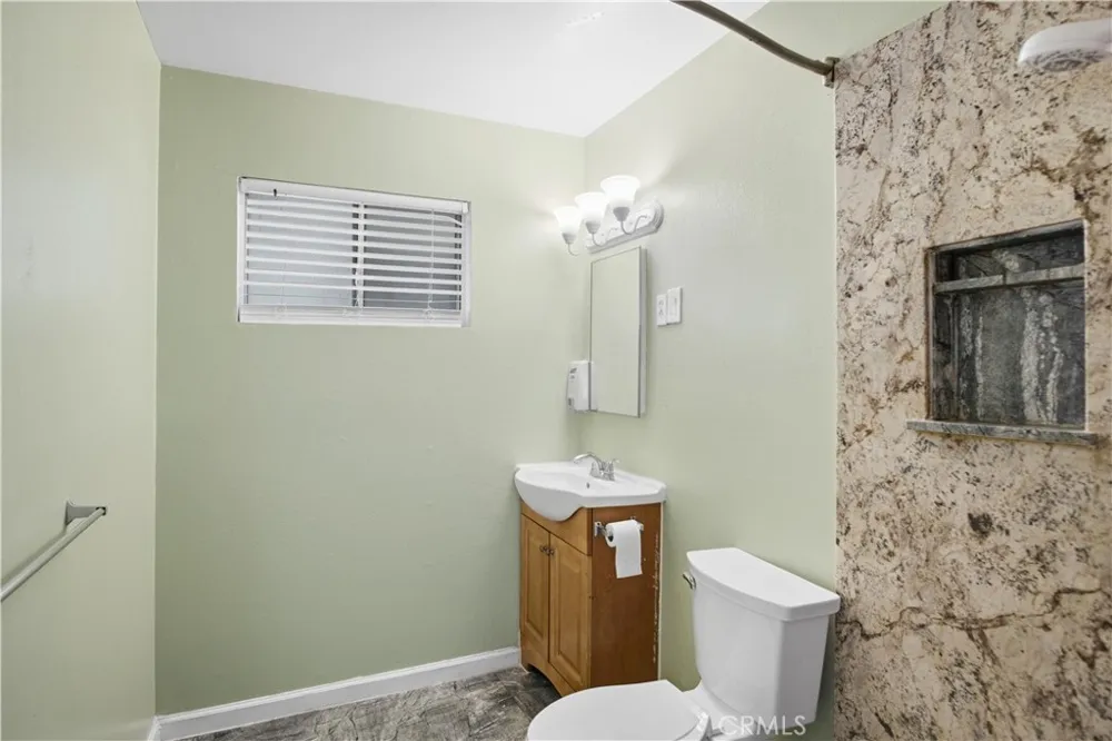 354 Santa Inez Los Banos, CA 93635